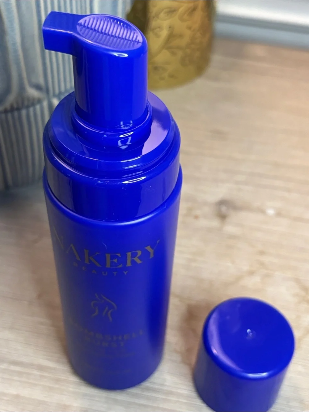 Nakery Beauty bakery bombshell